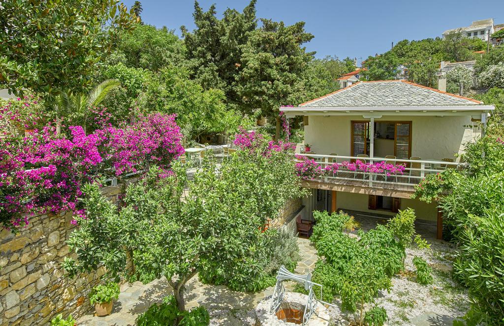 Konstantina Studios Alónnisos Exteriör bild